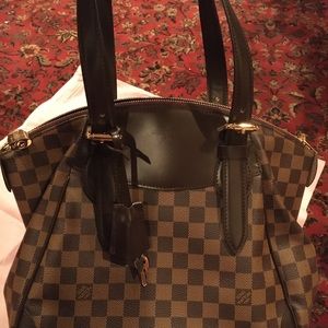 Louis Vuitton Verona Damier